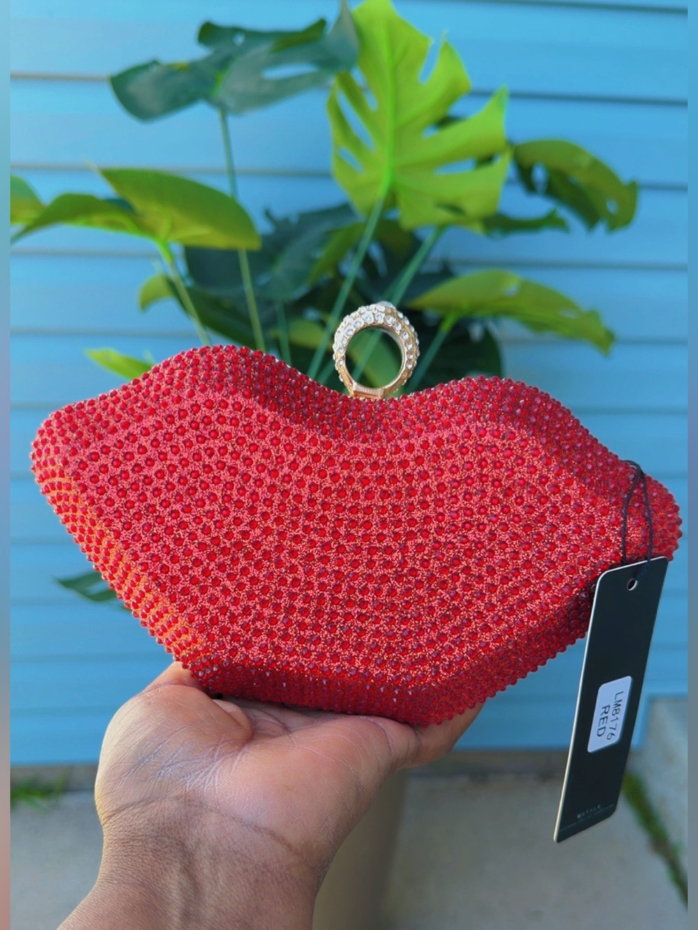 Red Lip-Shaped Crystal Clutch - Women's Evening Bag